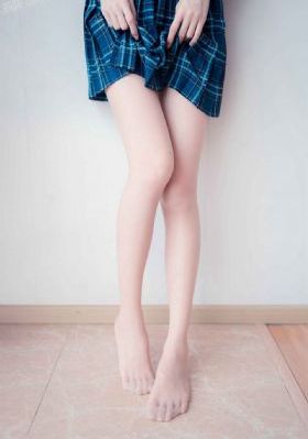 我们四个人换着来