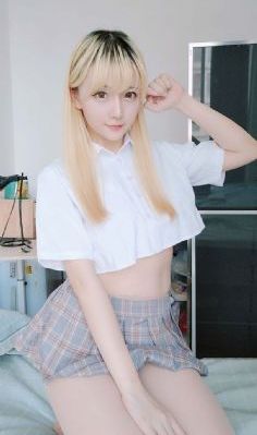 从天而降的女子