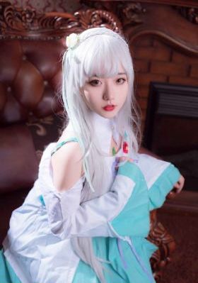 360天大佬爱上我第1季在线观看