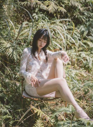打扑克不盖被子的视频
