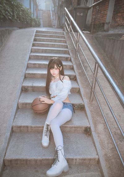 奇葩四合院电视剧免费观看