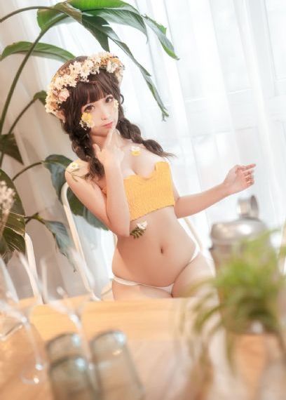双性尿奴穿贞c带憋尿