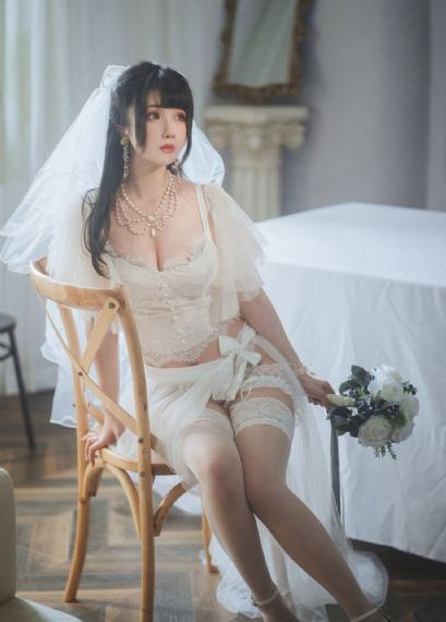 少妇洁白178在线播放