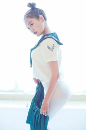 变成黑皮辣妹后和朋友