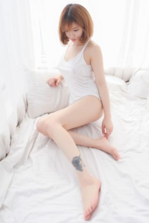 班长让我吃她胸