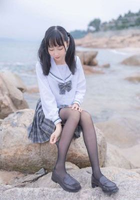 《翻山涉水上学路》电影